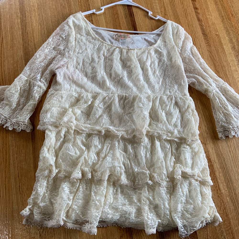 3/$12Lady noiz cream lace blouse